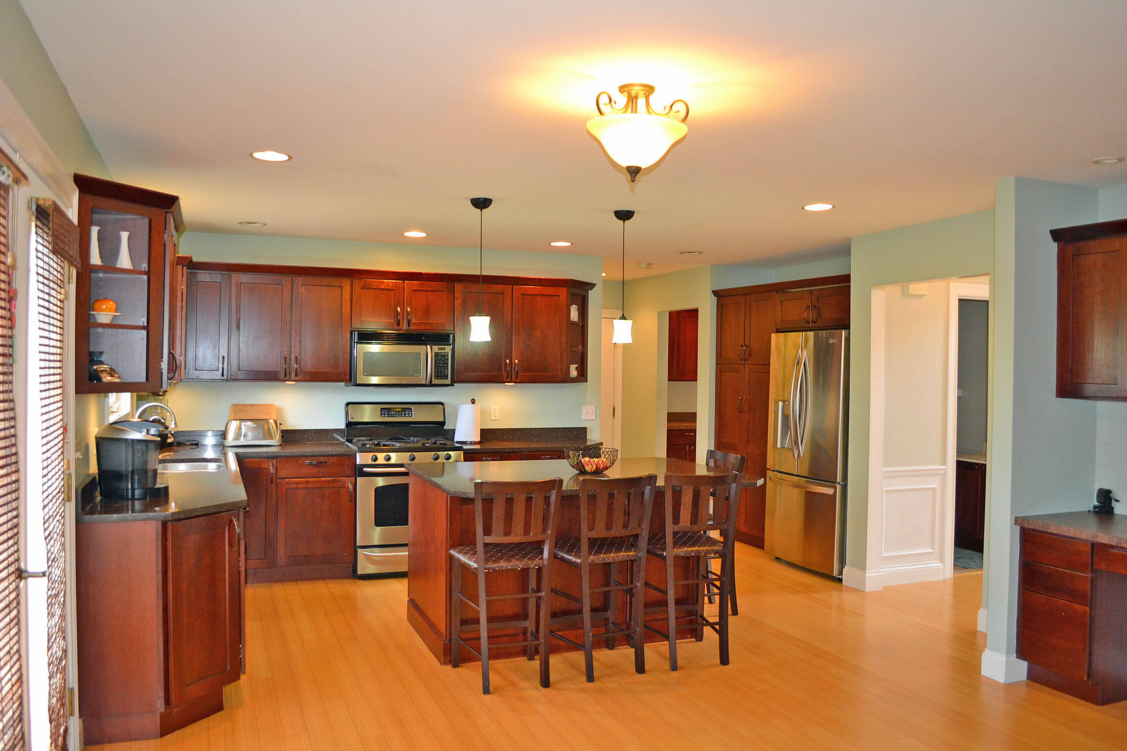 Valparaiso Indiana 46385 Home For Sale in Windsor Park